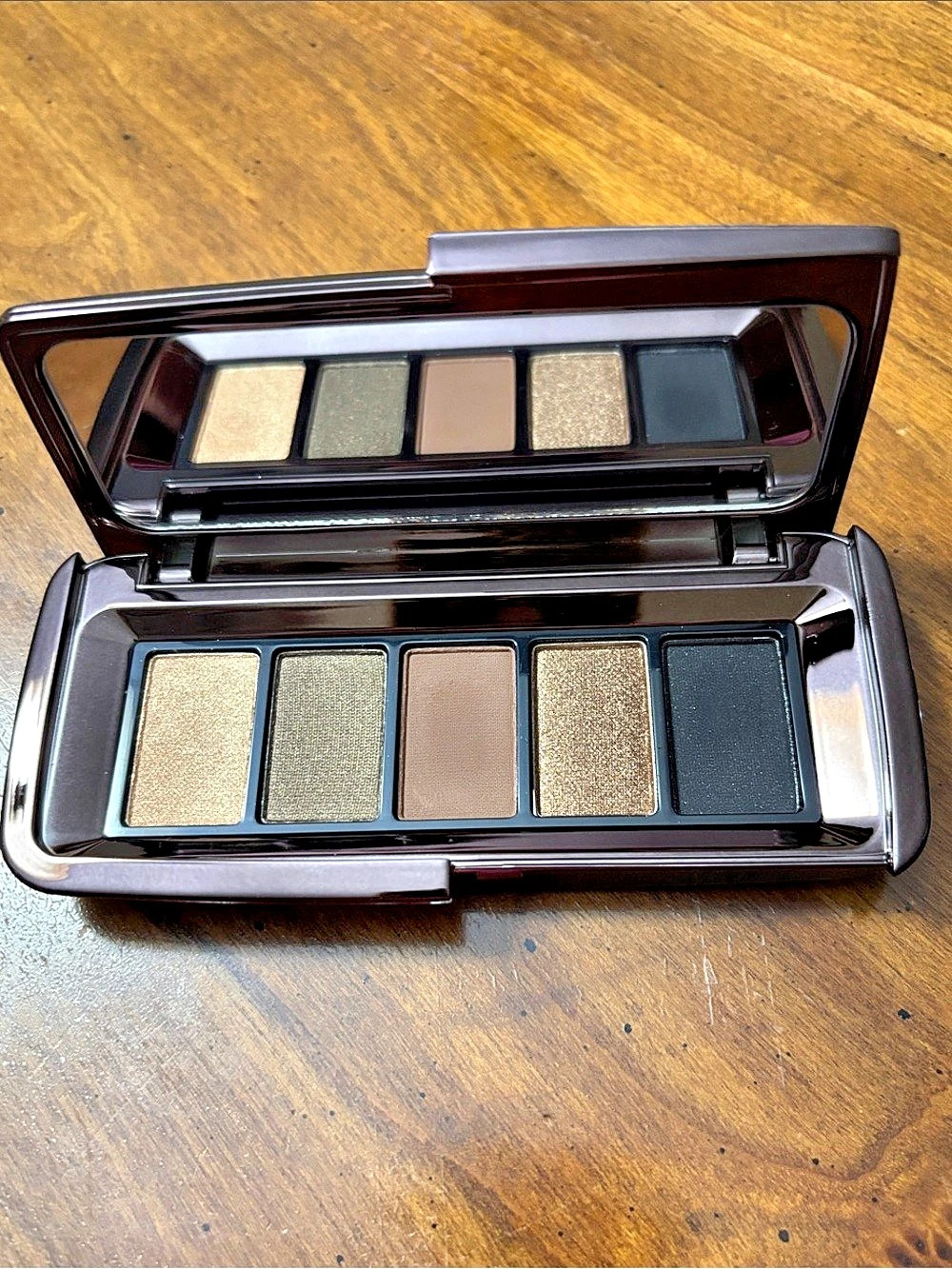 Hourglass Graphik Eyeshadow Palette 5-Color Eyeshadow Palette- Vista